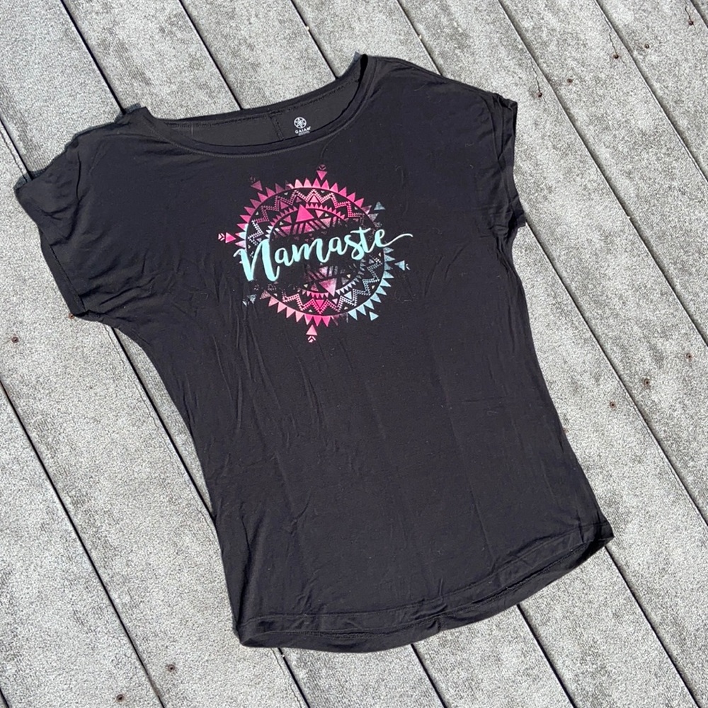 ❄️ Black Namaste Short Sleeve t-shirt, GUC